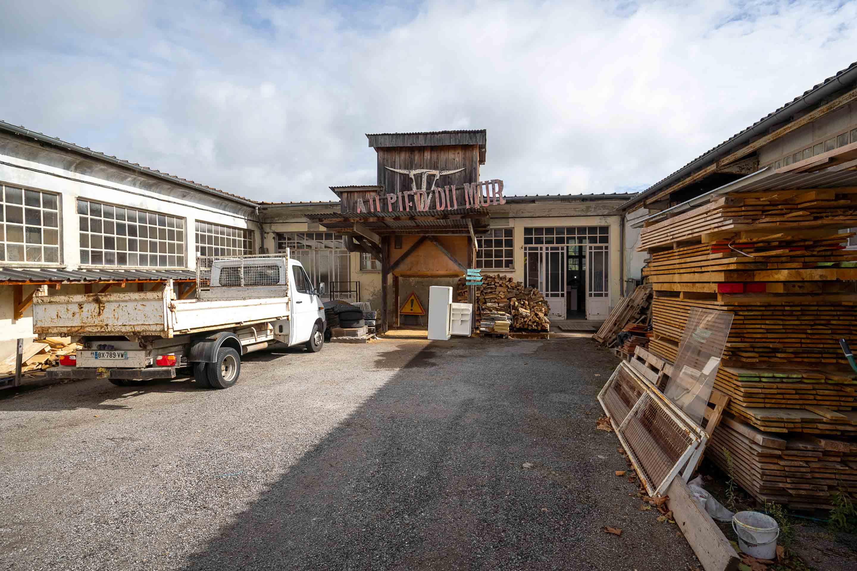 Photo des ateliers du quartier de la gare