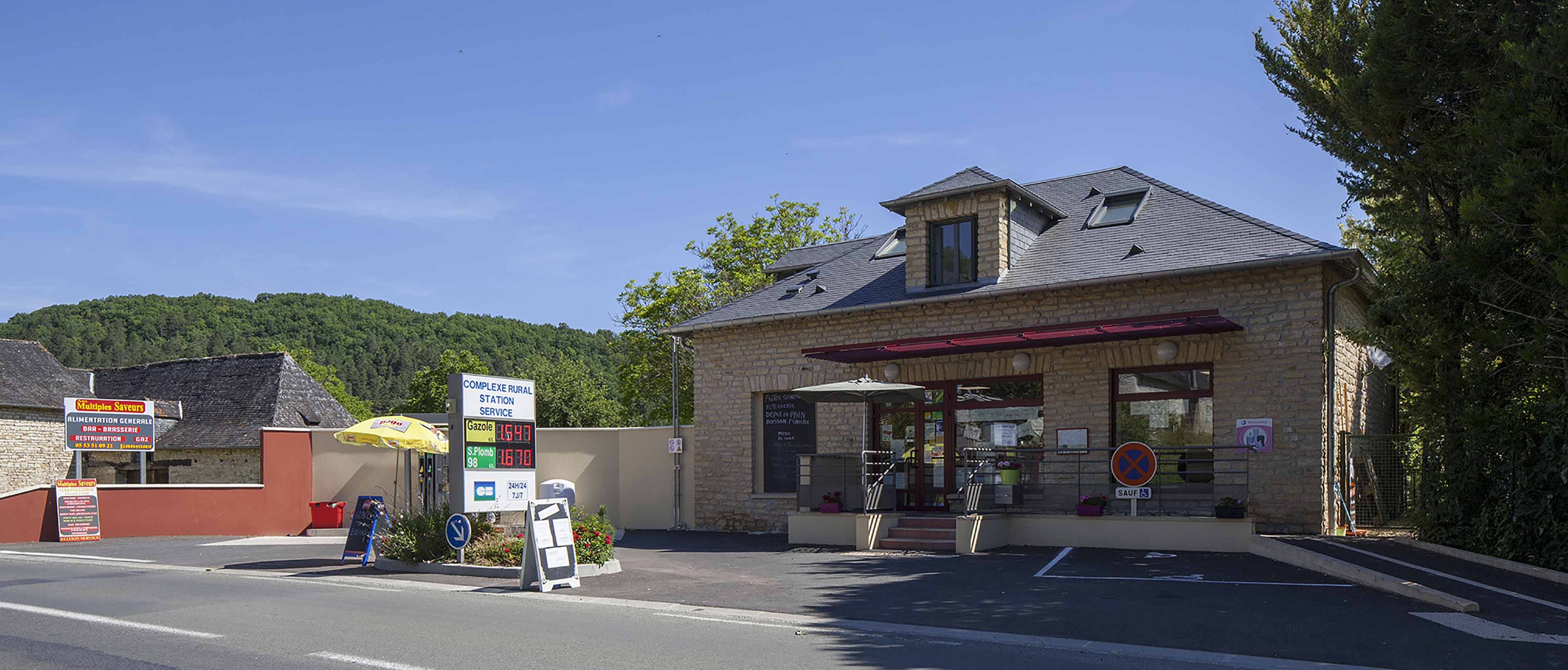 Photo de Multiservices rural à Coly (24) 
