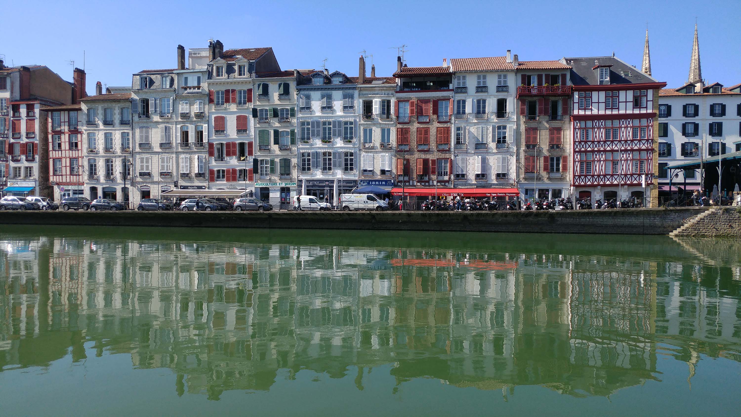 Quais-de-la-Nive