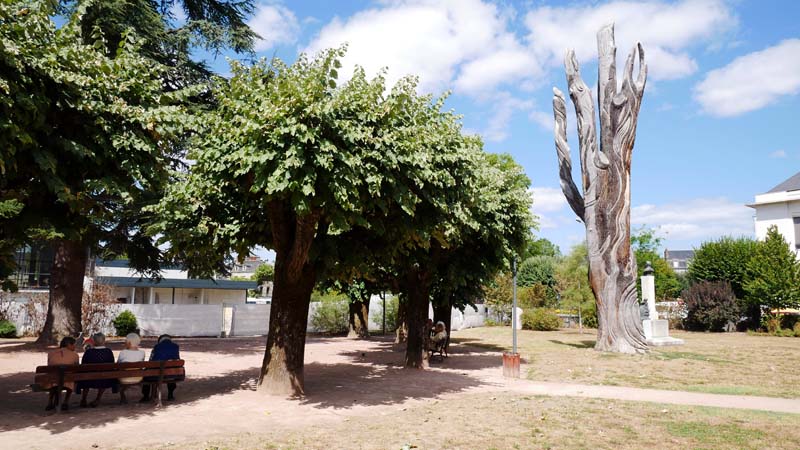 square_auboiroux