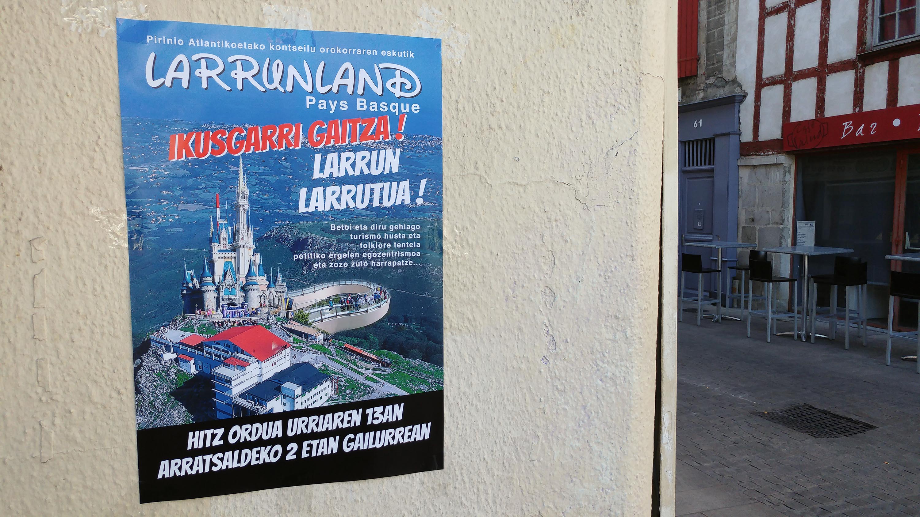 Affichette-touristes