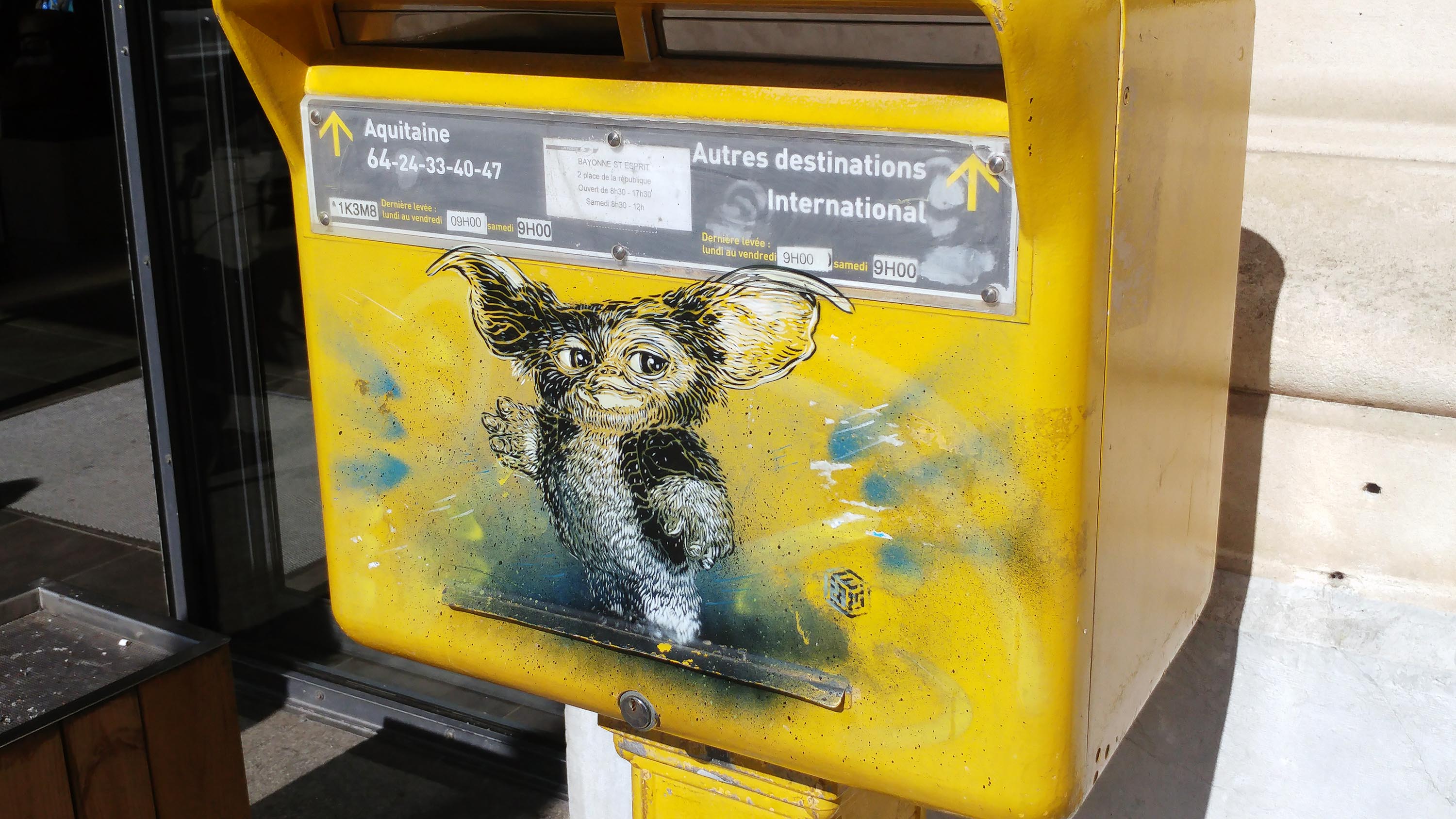 Boîte-aux-lettres