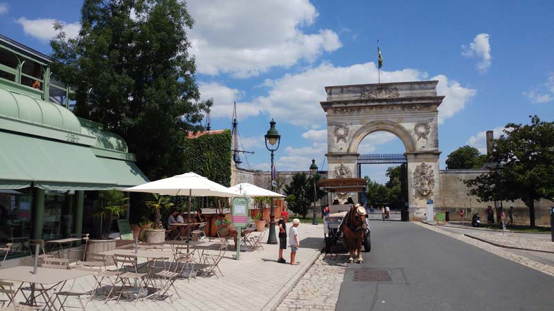 Carnet de Marche- Rochefort- Porte de l'Arsenal 3