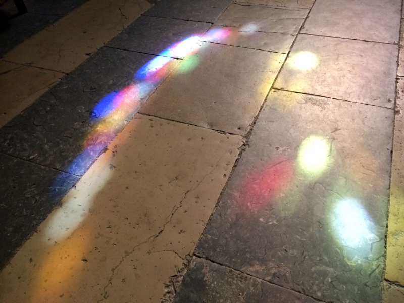 Quand les vitraux dégouttent…