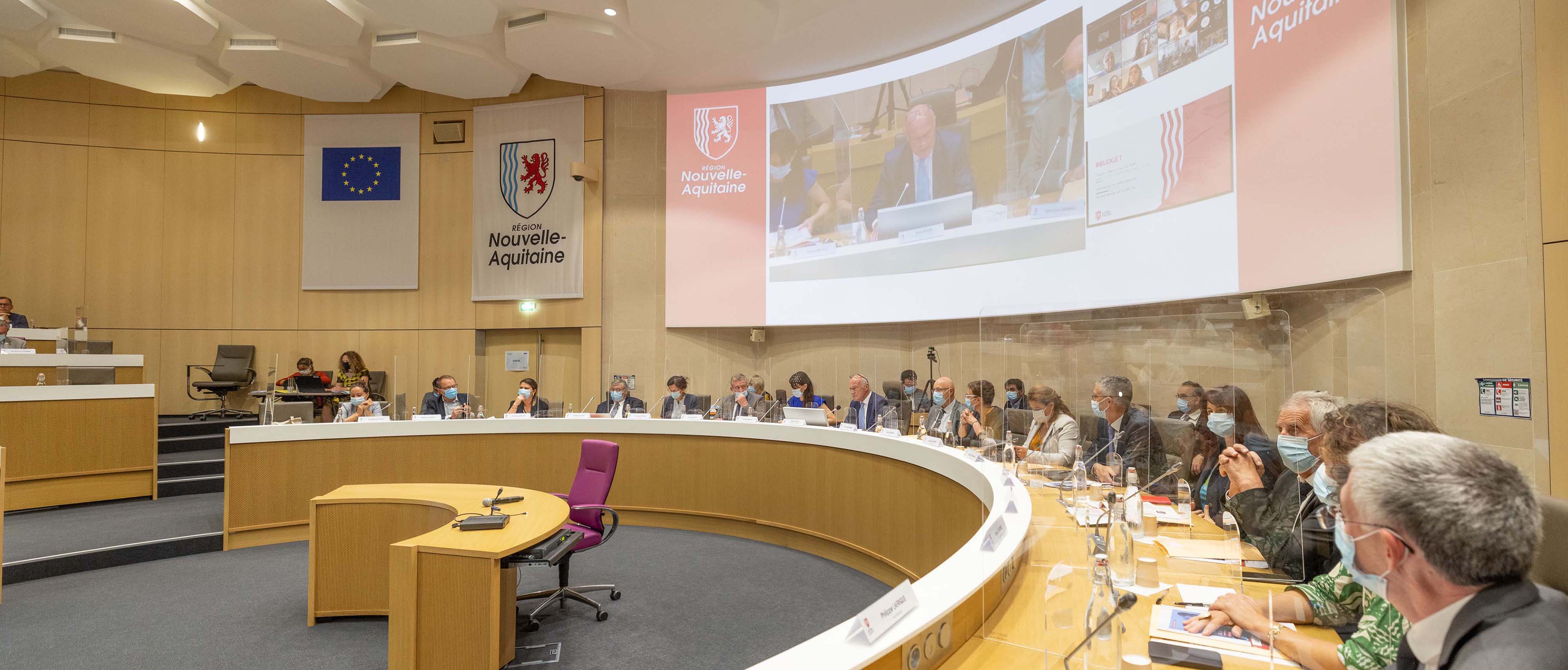 L'hémicycle lors de la séance Plénière du 19 juillet 2021