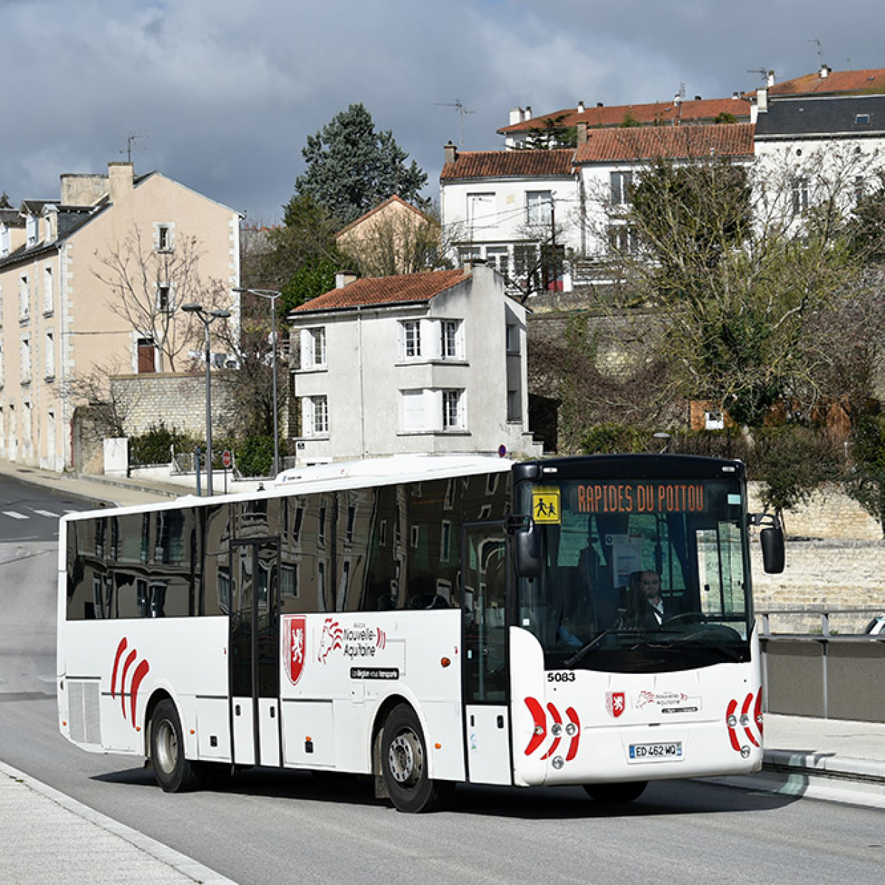 Transports en NouvelleAquitaine le rôle de la Région