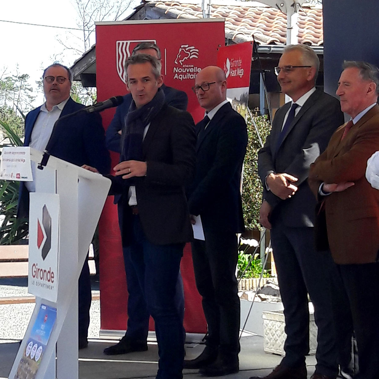 Photo de La fibre optique arrive à Hourtin