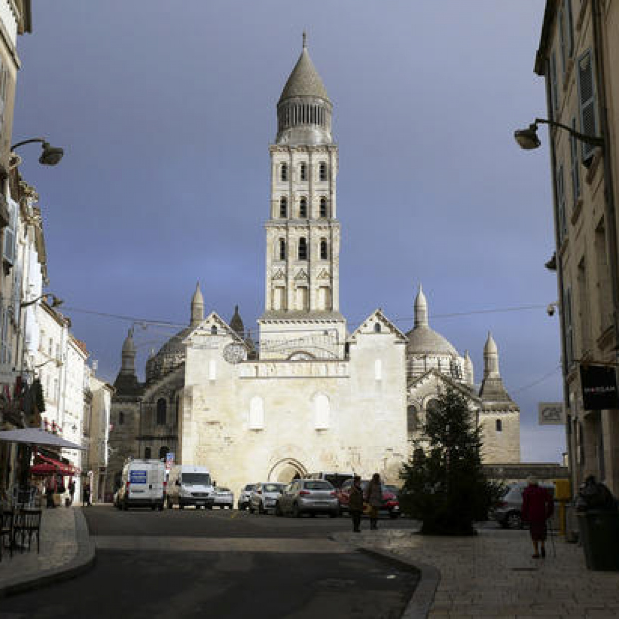 Cathédrale-Saint-Front