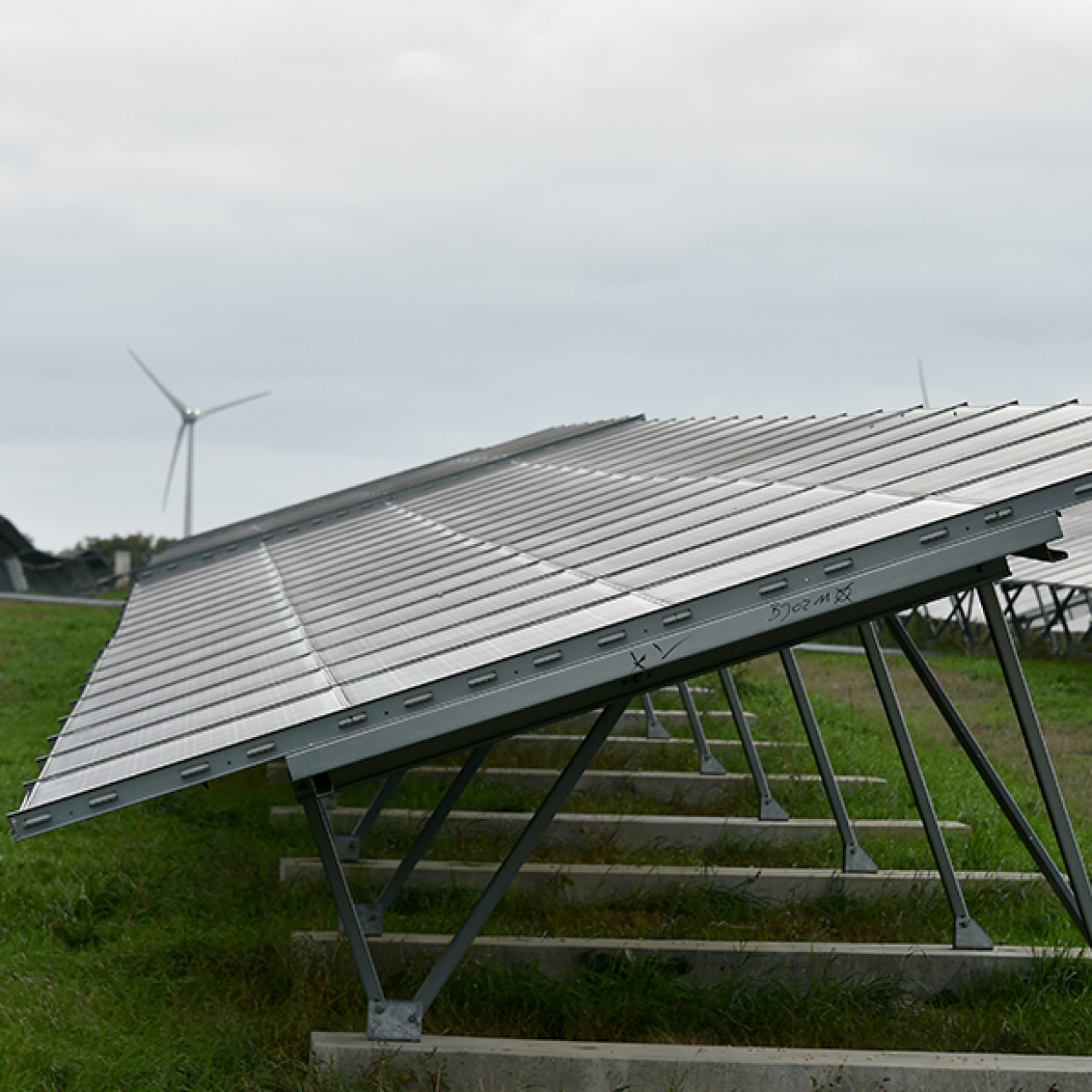Batterie de stockage parc photovoltaïque