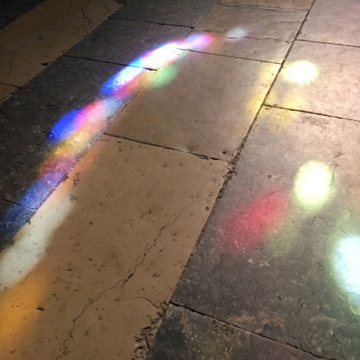 Quand les vitraux dégouttent…