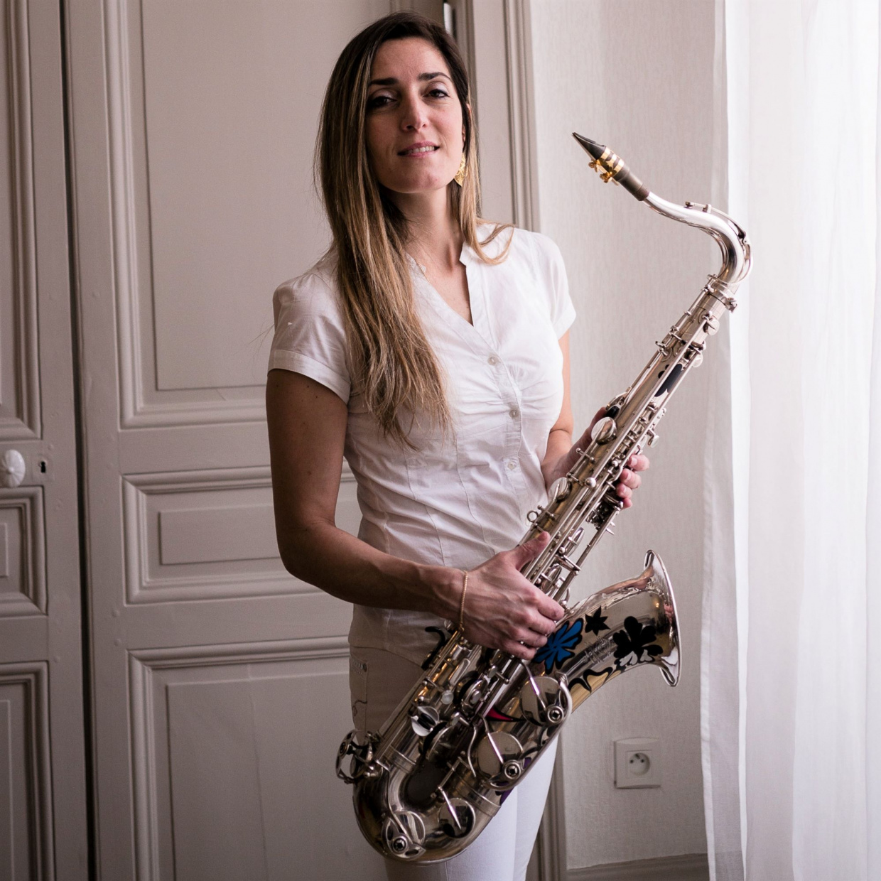 Silvia Ribeiro Ferreira et son saxophone tenor