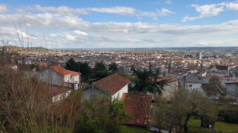 Sur la colline de l’Ermitage