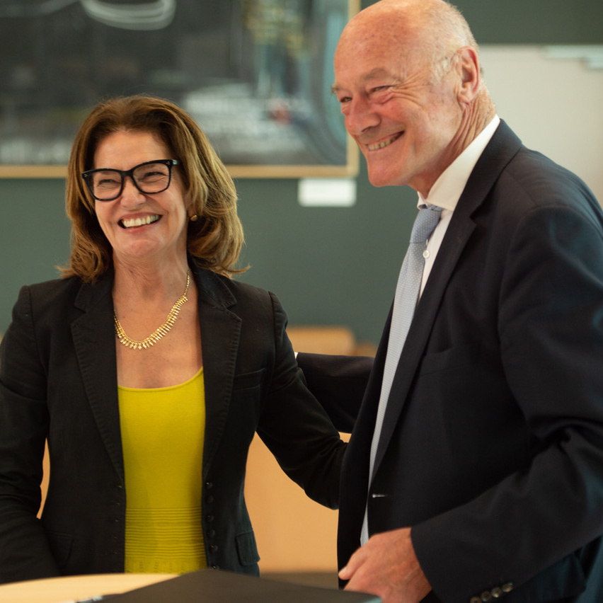 Michèle Boisvert, déléguée générale du Québec à Paris, et Alain Rousset, président du Conseil régional de Nouvelle-Aquitaine