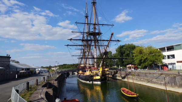 Carnet de Marche- Rochefort- Formes Radoub 3