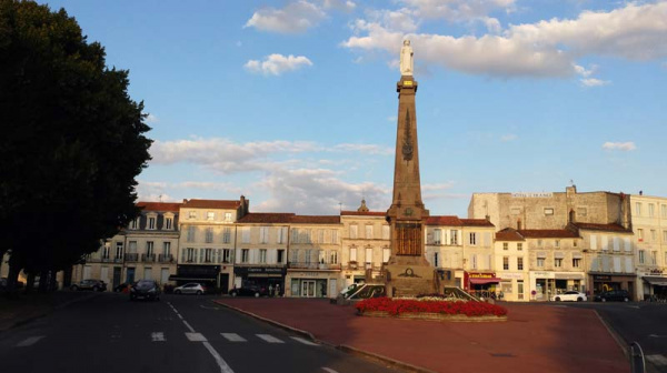 Carnet de Marche- Rochefort- Rues de Rochefort 9