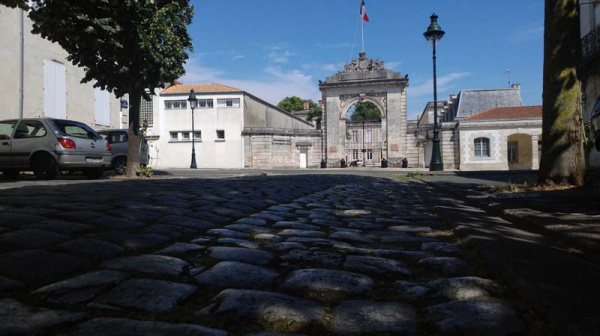 Carnet de Marche- Rochefort- rues de Rochefort