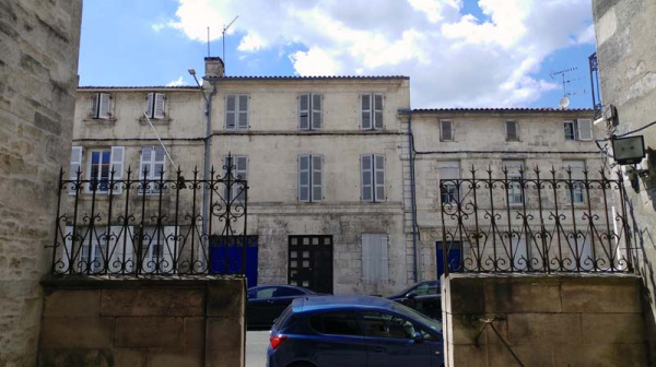 Carnet de Marche- Rochefort- Rues de Rochefort 18