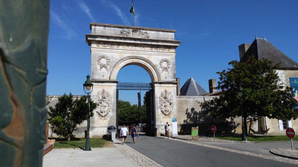 Carnet de Marche- Rochefort- Porte de l'Arsenal 2