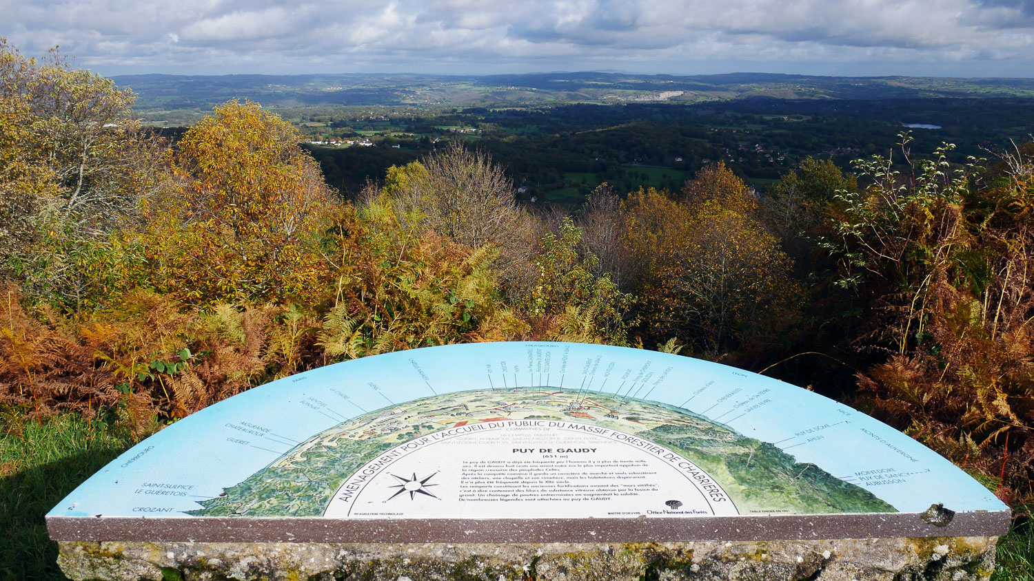 Le puy de Gaudy (647 mètres), un site naturel et archéologique