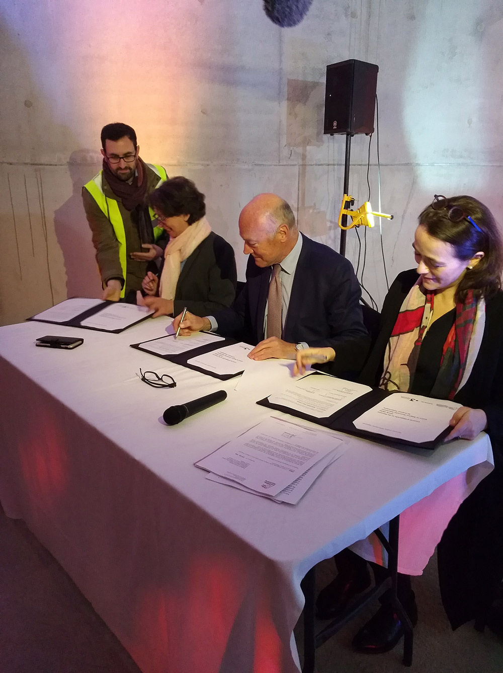 Contrat_d'objectifs_et_de_moyens_France_Télévisions