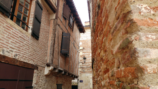 Une maison : combien de briques ?