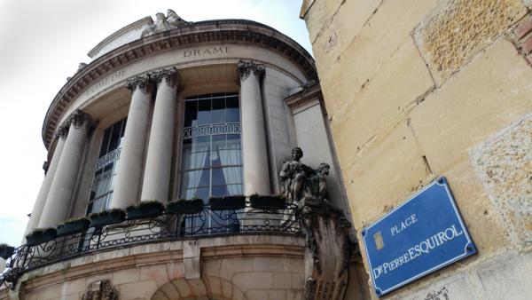 Un théâtre en béton