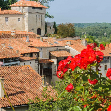À Aubeterre-sur-Dronne, des vies entre parenthèses