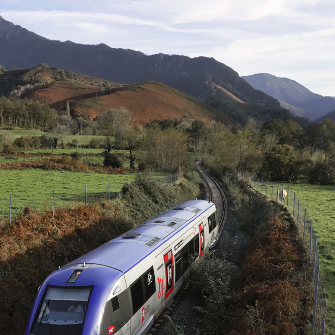 La ligne ferroviaire Pau – Canfranc